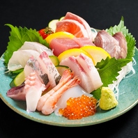 市場直送鮮魚と彩り豊かな料理へのこだわり徹底