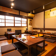 最大20名様までOK！4～5名様までのお席を4席完備◎8名、12名など人数に応じてご用意いたします！