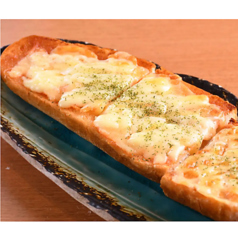 チーズたっぷり人気のバケットpizza