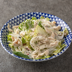 蒸し鶏シーザーサラダ