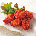 料理メニュー写真 真っ赤な鶏の唐揚げ（四川豆板醤味・5個）