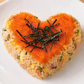 料理メニュー写真&nbsp;ハートチャーハン（とびっこ、のり付）