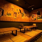 靴を脱いでゆったり過ごせる、小上がりのお座敷席は、各種ご宴会等のご利用にも最適！ぜひ当店まで♪