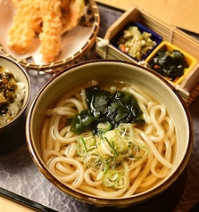 うどんをはじめとした、心温まる和の味わい