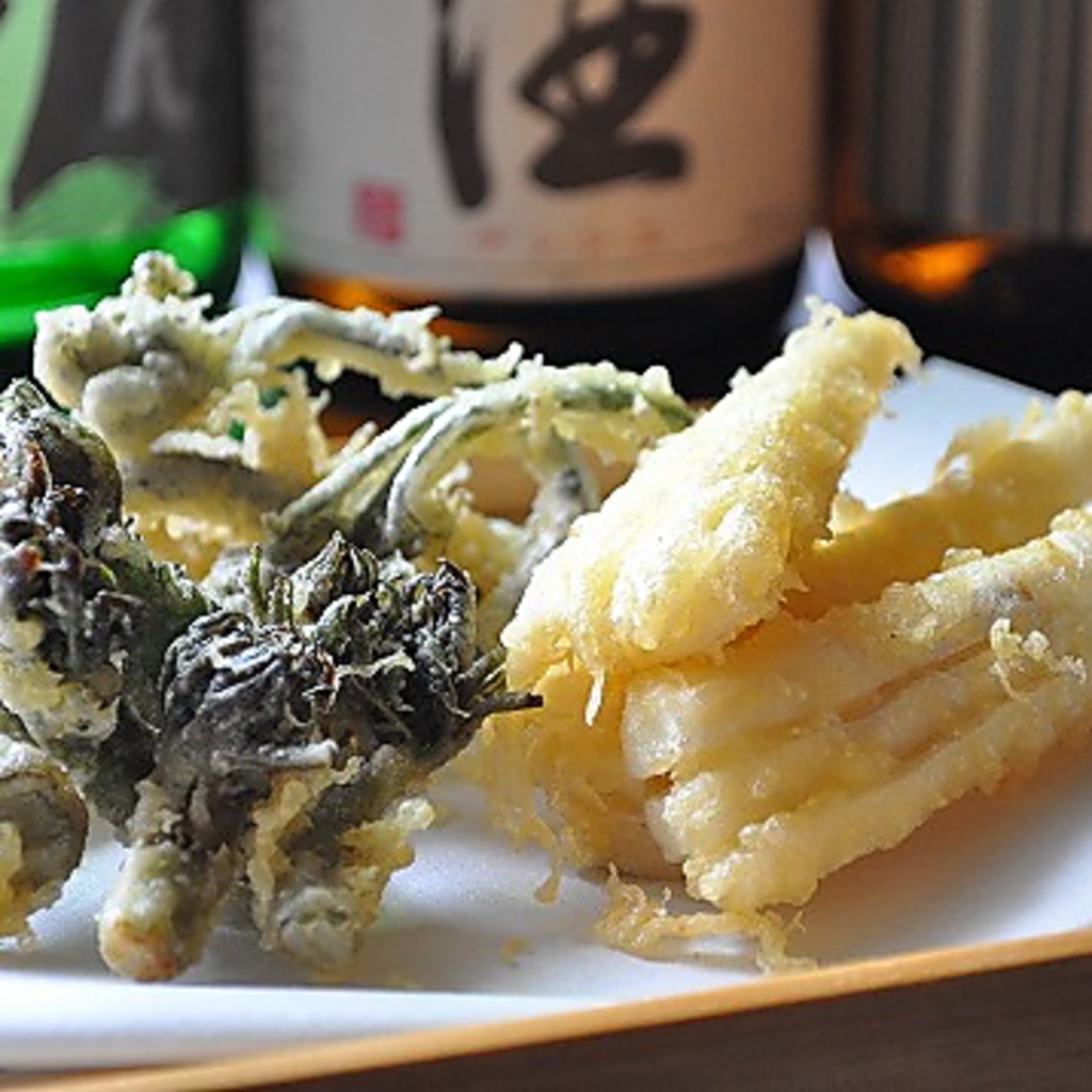 四季折々の食材を使用した本格和食を、お手頃価格お愉しみください。