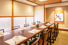 新潟グランドホテル 日本料理レストラン 静香庵の雰囲気2