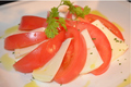 料理メニュー写真&nbsp;トマトとモッツァレラのカプレーゼ