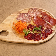 色々ハムのシャルキュトリー盛り合わせ