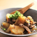 料理メニュー写真&nbsp;牛すじの肉じゃが