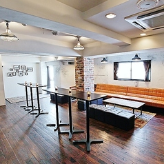 DeBarge デバージ 渋谷駅特集写真1