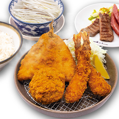 ミックスフライと牛たん焼ソーセージ定食
