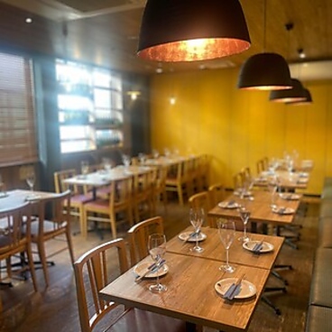 東京MEAT酒場 石神井公園店の雰囲気1