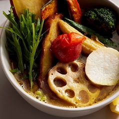 スパイススパイシーなチキンのスープカレー