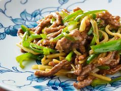 青椒肉絲 国産豚肉とピーマンの細切り醤油炒め