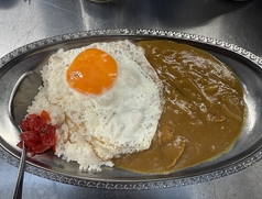 目玉焼きカレー