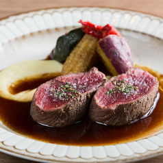 鹿肉のロティ マッシュルームクリーム
