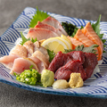 料理メニュー写真 鮮魚と肉刺しの合盛り
