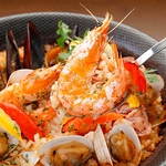 カジェーロの特性パエリア！！一度食べたら忘れられない・・・