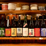 日本酒も地酒～全国のお酒まで幅広くご用意しております。