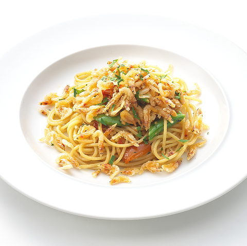 桜エビと春野菜のアーリオオーリオ