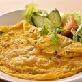 料理メニュー写真 海鮮オムレツ Seafood Omelette