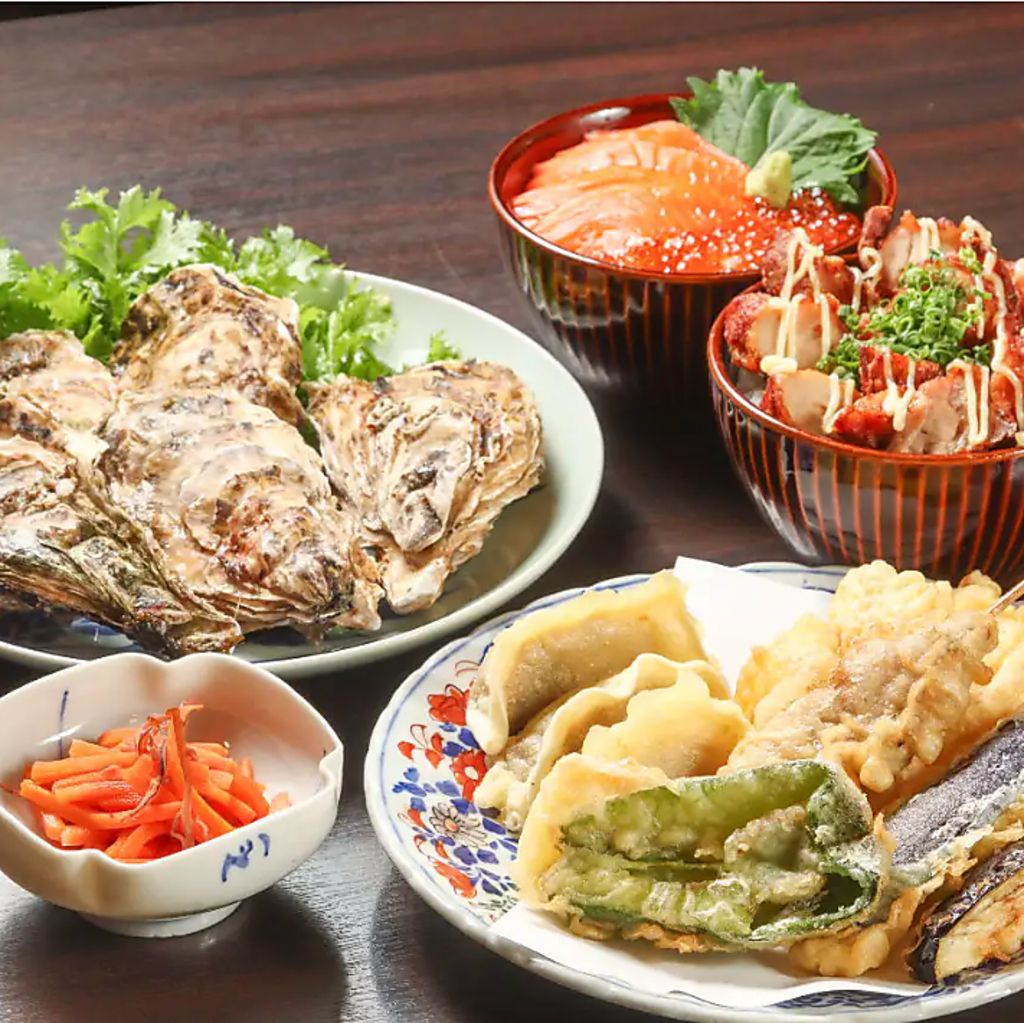 会社宴会や女子会、貸切のご利用も大歓迎♪宴会に華を添えるコースプランはすべて「飲み放題付き」◎