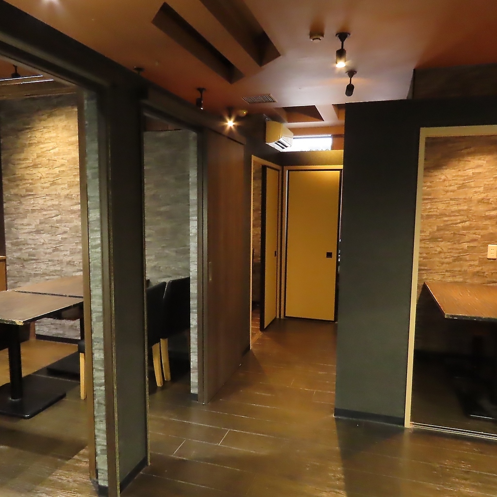 個室完備なので、様々なシーンでご利用できます☆