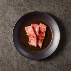 トモサンカク焼