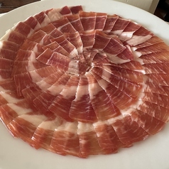 ハモン　イベリコ・ハモンセラーノ食べ比べ