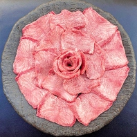 【朝〆直送で鮮度に自信あり】こだわり牛を仕入れを実現