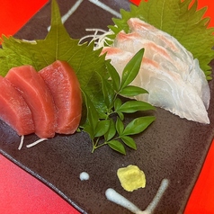 鯛とマグロの二種盛り