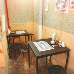 ≪はなれ≫喫煙 2名様×2席 チャージあり お通し席料330円(税込)フードコースをご利用の場合は頂きません