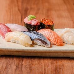 てっちゃんに来たなら寿司がおすすめ！の写真