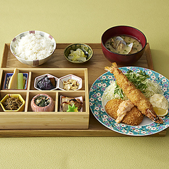 魚美酒進 ウマイサカナデサケススム ルクア サウス店のおすすめランチ3