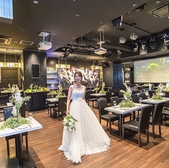 【貸切】着席75名様/立食時100名様までの貸切に対応!結婚式二次会、各種イベント、披露パーティーなどに最適です♪設備も充実◎ぜひご利用ください!