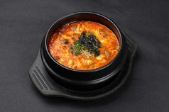 牛肉と野菜のピリ辛スープ