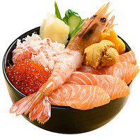 北海道ならではの新鮮な魚介類を使用した本格海鮮丼