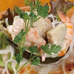 アボカド・海老・マグロのマヨサラダ
