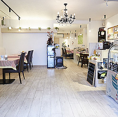 街のイタリア料理屋さん ポン吉の雰囲気2