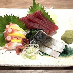 本日の刺し身3点盛り