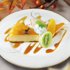 ≪秋季限定≫おいものチーズケーキ&アイスプレート