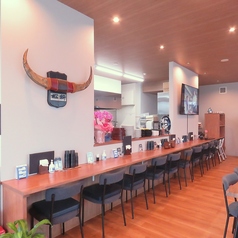 松新の牛の角を真上に牛めしが食べられます！