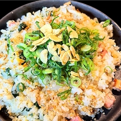 いぶりがっことスモークベーコンのガーリックライス