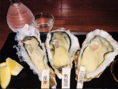 ◆北海道、宮城、岩手産の大きな生牡蠣も入荷しています！それぞれの産地の牡蠣を食べ比べもおすすめの食べ方です！