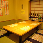 1Fお座敷はお席の間隔を広めにとってあるのでゆったり出来ますよ