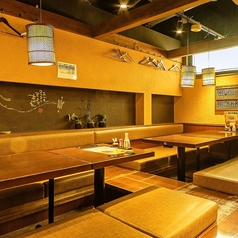 宴会席ございます。会社のお集まり、同窓会などに是非ご利用ください。