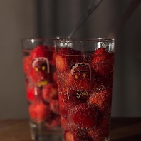 【充実のラインナップ】ナチュラルワインや季節のサワー