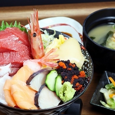 《得》本日の特選海鮮丼