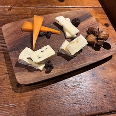 チーズの盛り合わせ