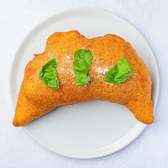 Pizza Fritta(ピッツァフリッタ)